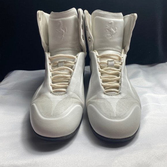 Puma Limitate Ferrari Scuderia White Limited Edition US 7 (only 499 pairs made) - Picture 2 of 12